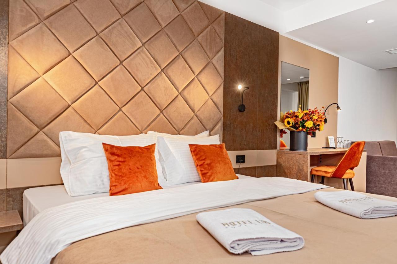 Hotel Ub Aqua Park Ub Ngoại thất bức ảnh