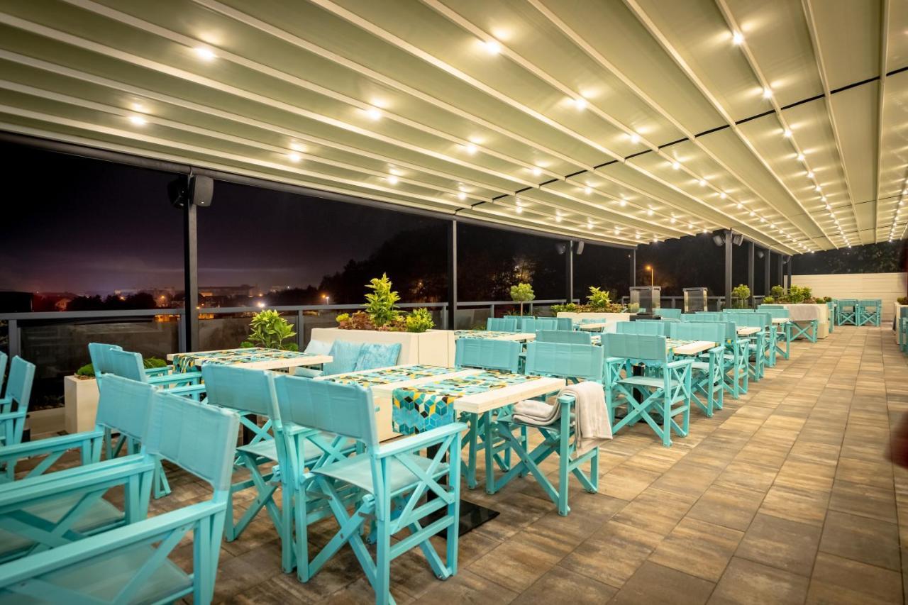 Hotel Ub Aqua Park Ub Ngoại thất bức ảnh