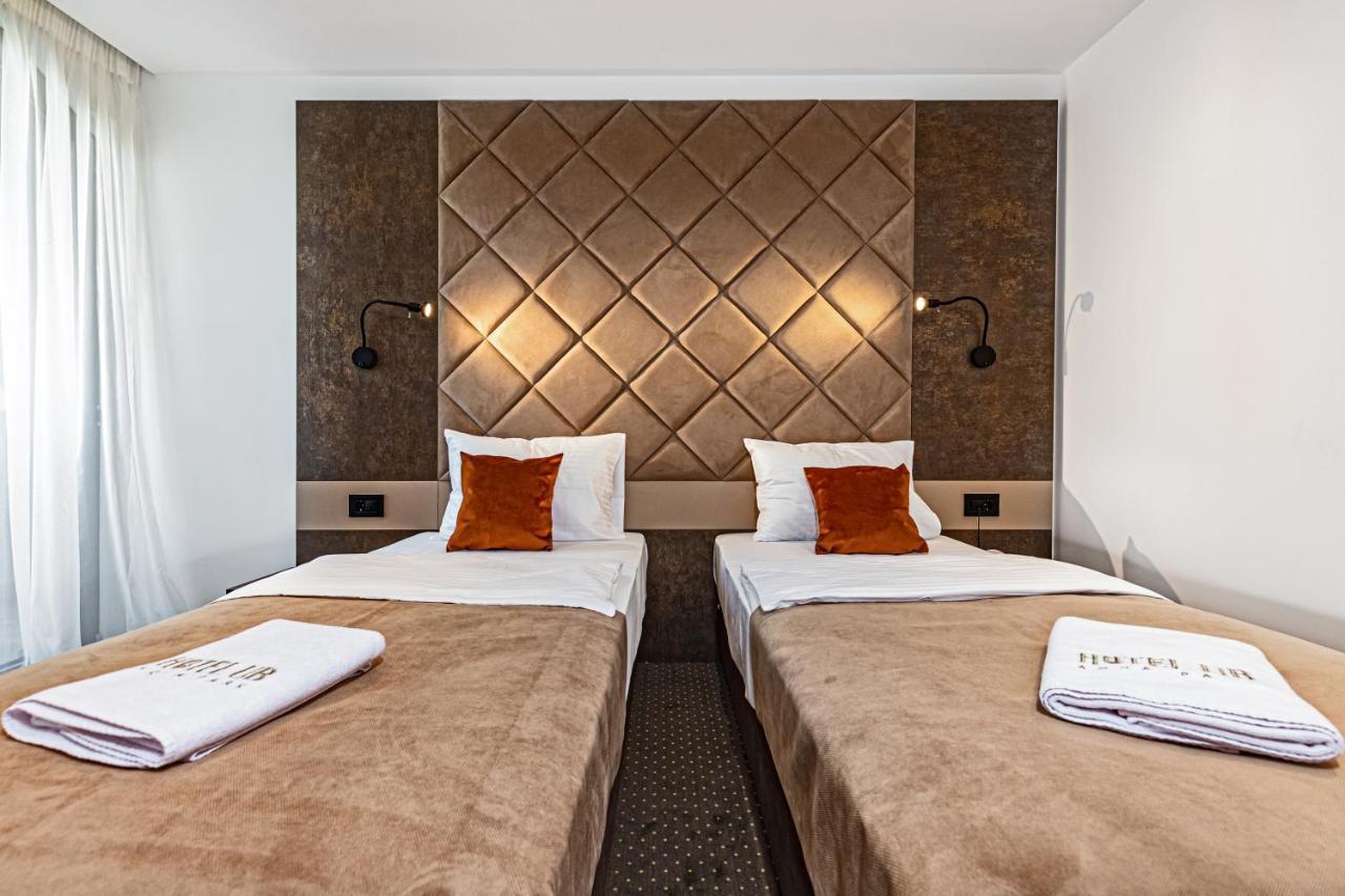 Hotel Ub Aqua Park Ub Ngoại thất bức ảnh